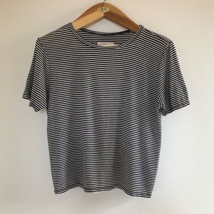 Abercrombie & Fitch Black and White Striped Tee - Size S